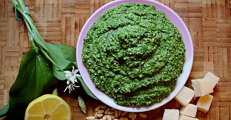 Wild garlic leaf pesto sauce