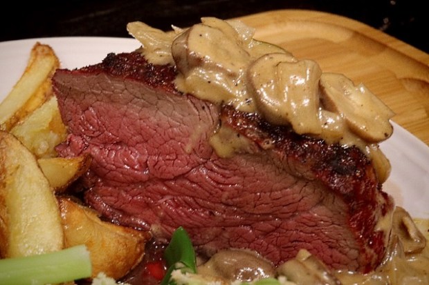 Sauce served with fillet mignon, triple cooked chips and green veg