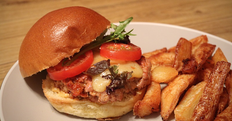 Pork and chorizo smash burgers