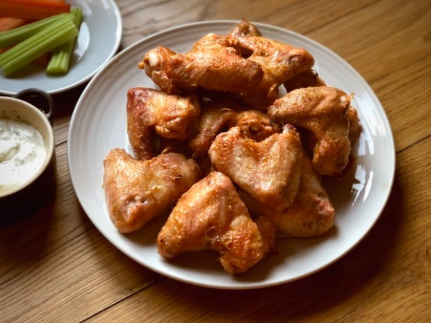 Salt 'n' vinegar chicken wings served with ranch dipping sauce