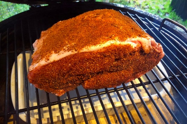 Cooking in the Egg, drip tray underneath