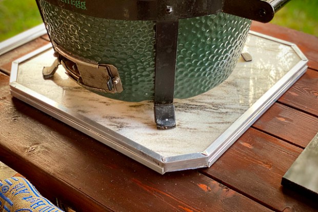 Marble base with the Minimax